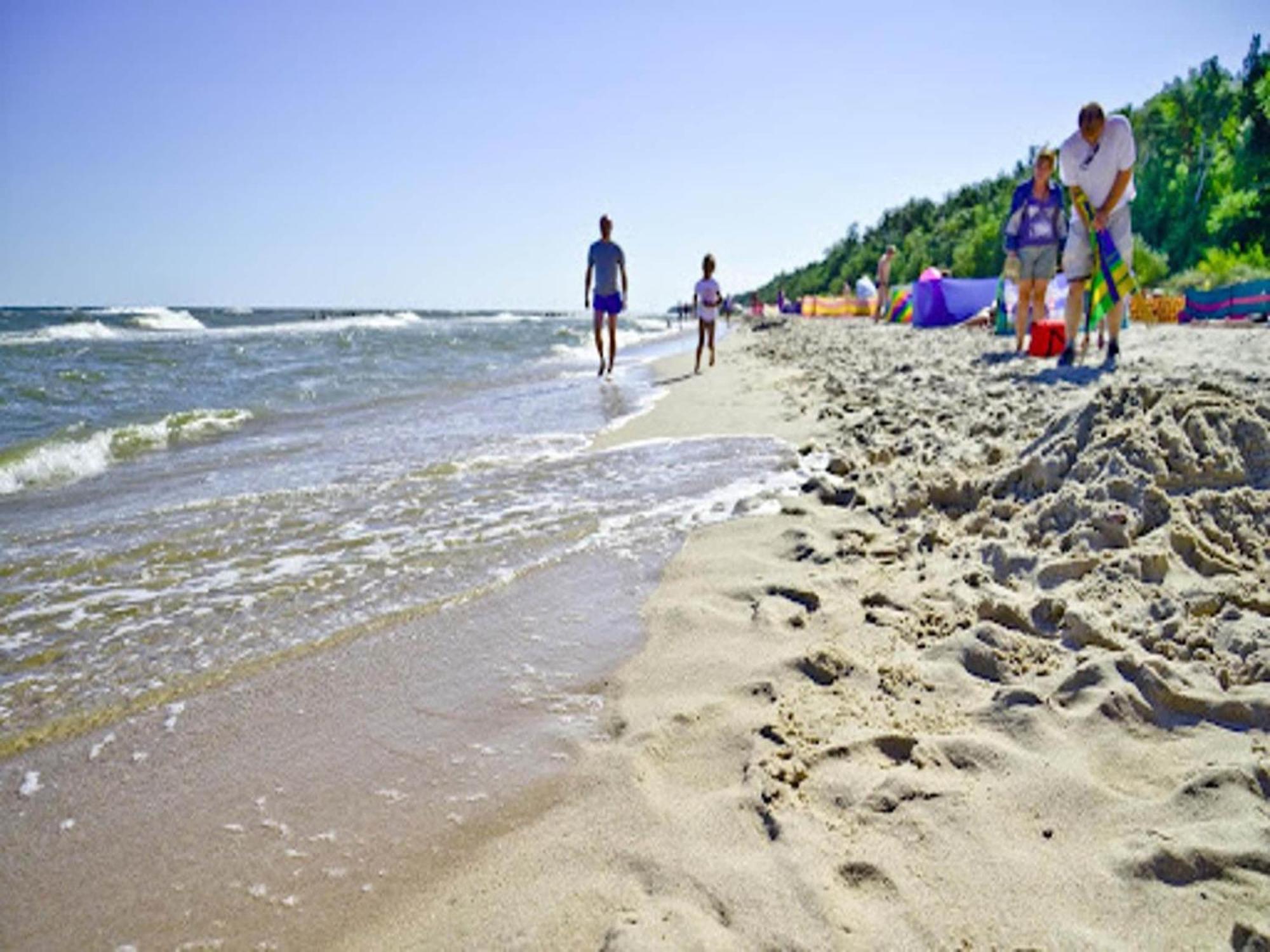 Spacious Holiday Homes Near The Beach In Pobierowo Eksteriør billede